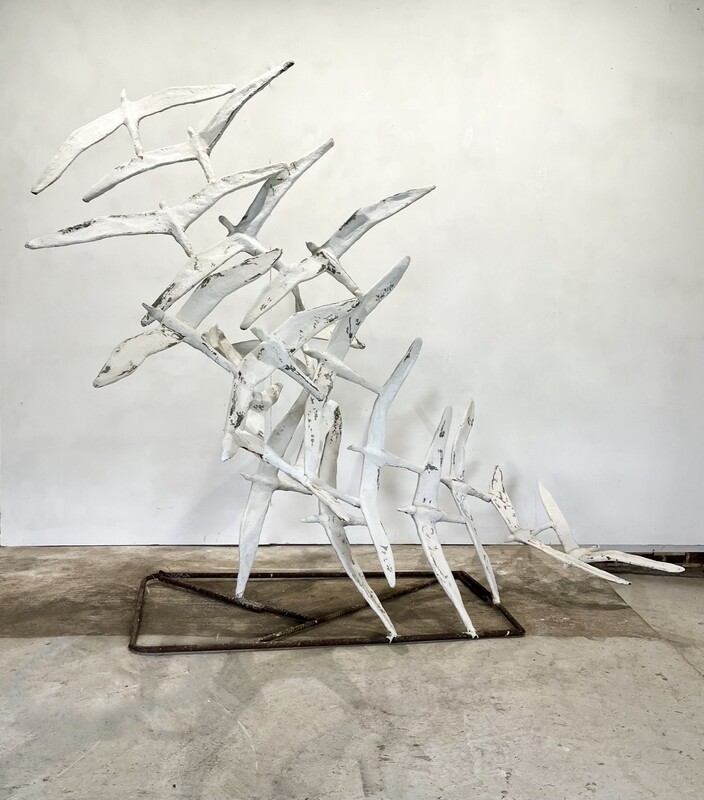 ' Fly away my friends friend ' Sculpture oiseaux nature piece unique