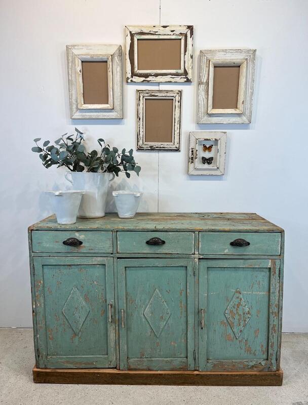 Ancien meuble de ferme patine d’origine provenant d’Afrique du Sud 