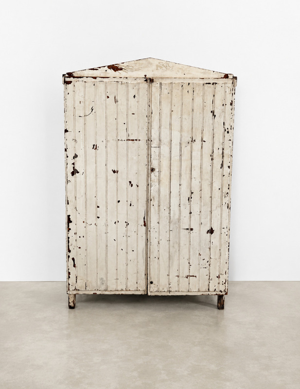 Old workshop cabinet / ancienne armoire d’atelier 